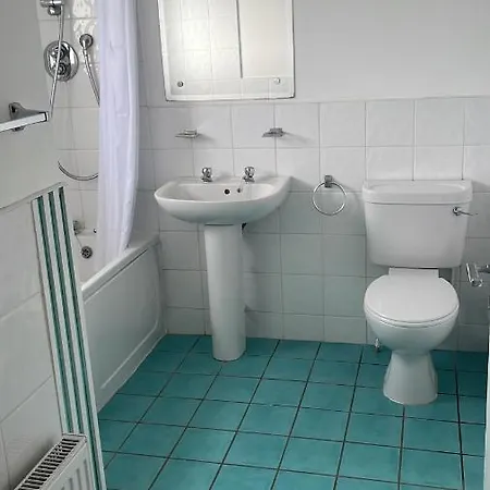 Spacious One Bedroom Apt * Galway