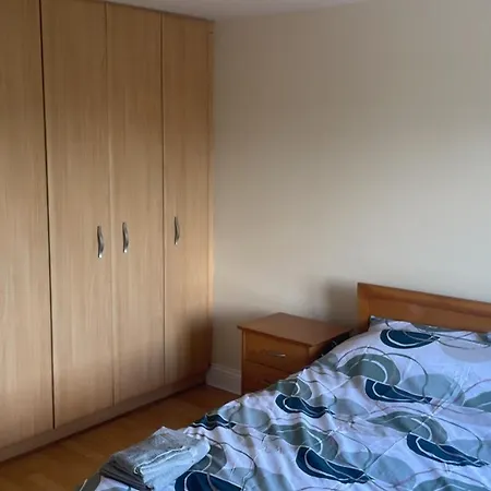 Spacious One Bedroom Apt